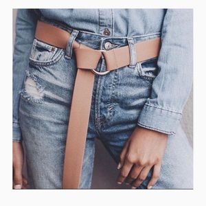 B-Low The Belt, NWT!